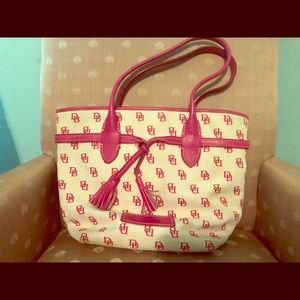 Authentic Dooney & Bourke Purse
